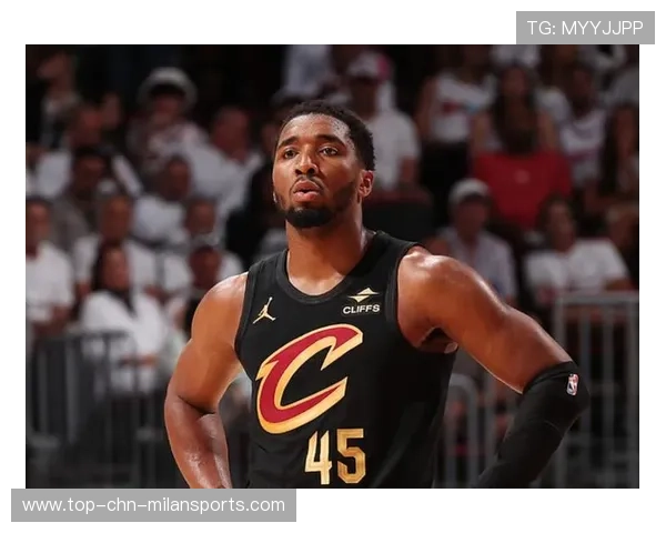 NBA史上最震撼一条龙秀：球星单骑闯穿全队的传奇瞬间